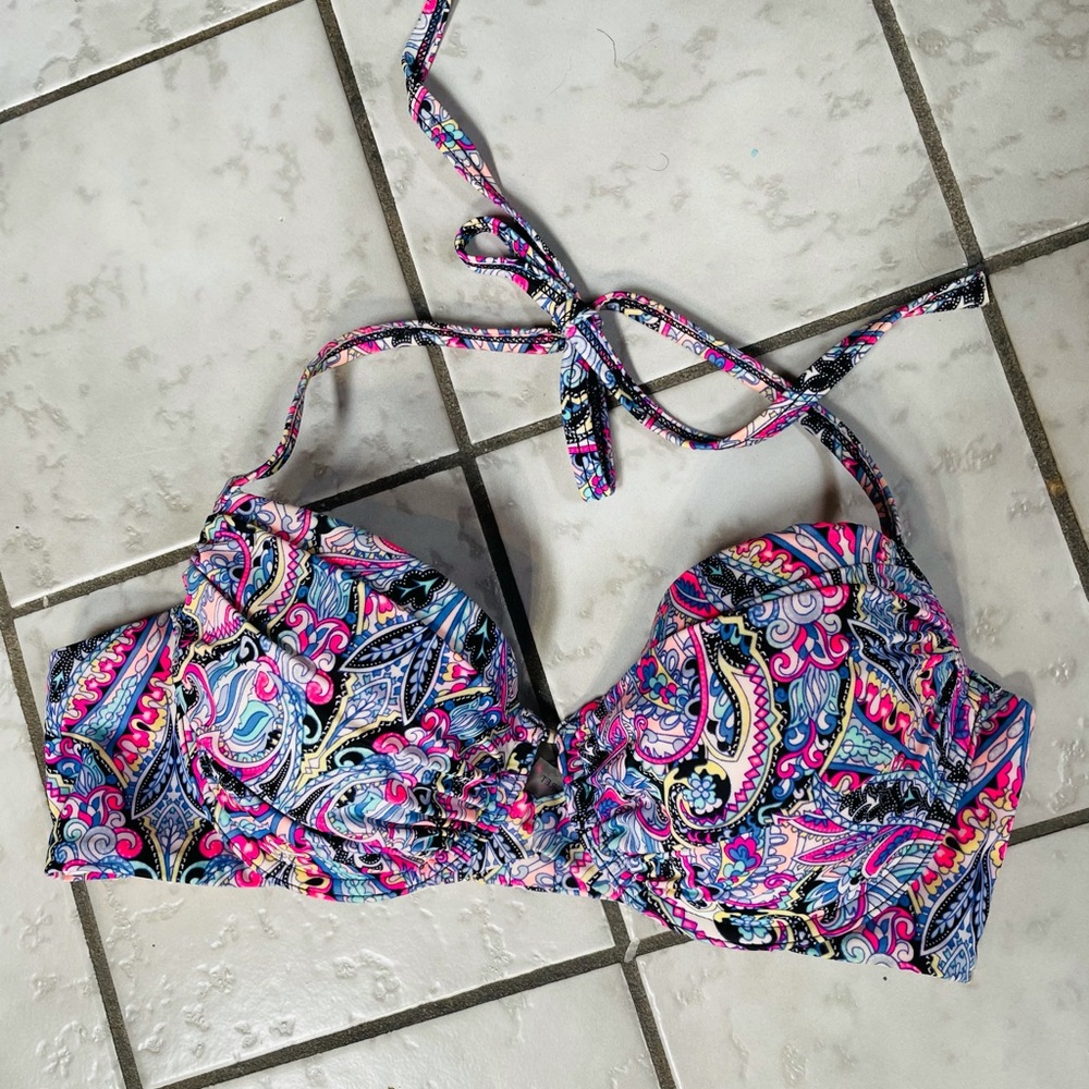 Victoria’s Secret Bikini Top